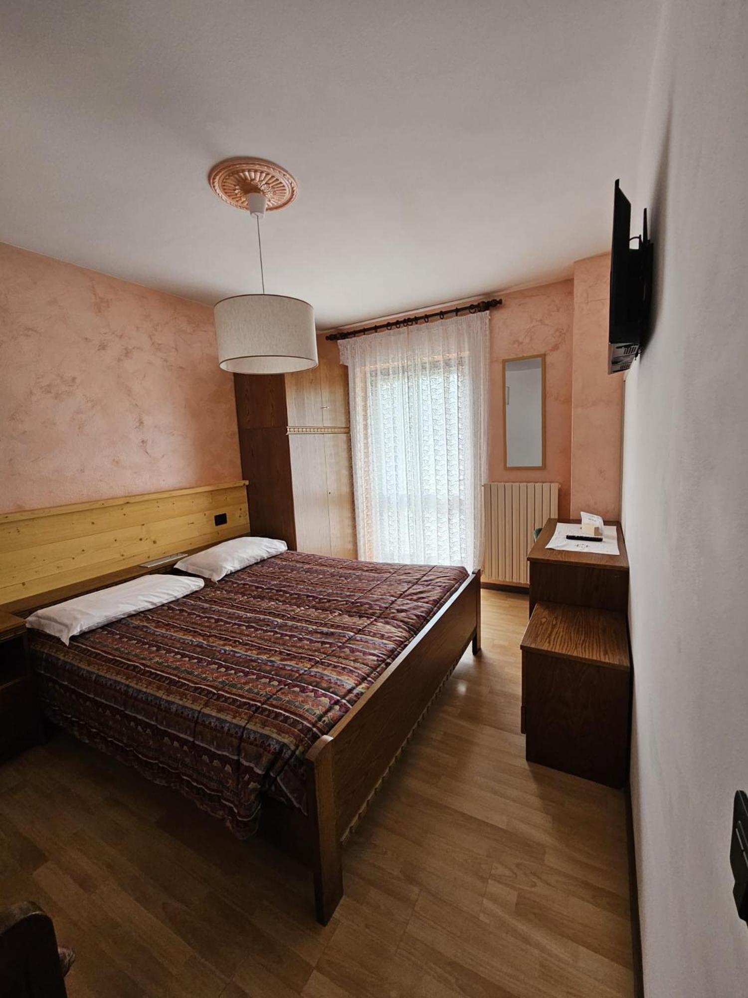 Hotel Miravalle Imer Zewnętrze zdjęcie
